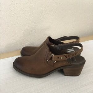 Teva Foxy Brown Distressed Leather Slingback Mules Size 6